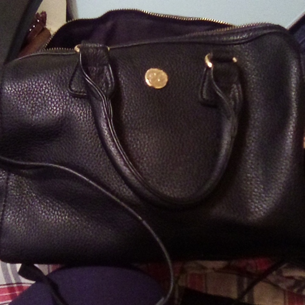 Black bag with detachable strap EC Brand